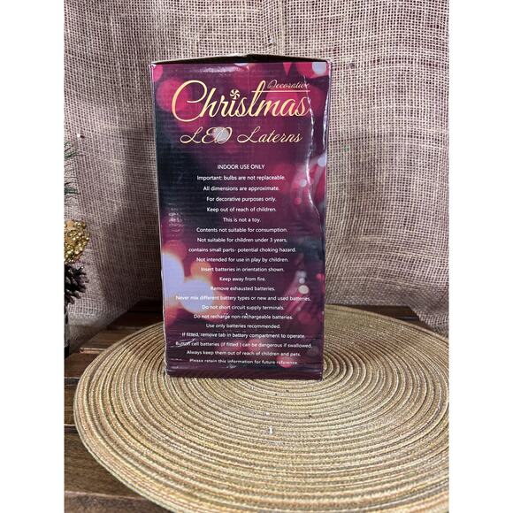 Christmas Water Glittering Snow Globe Lantern, Battery Powered New in Box - Picture 12 of 13